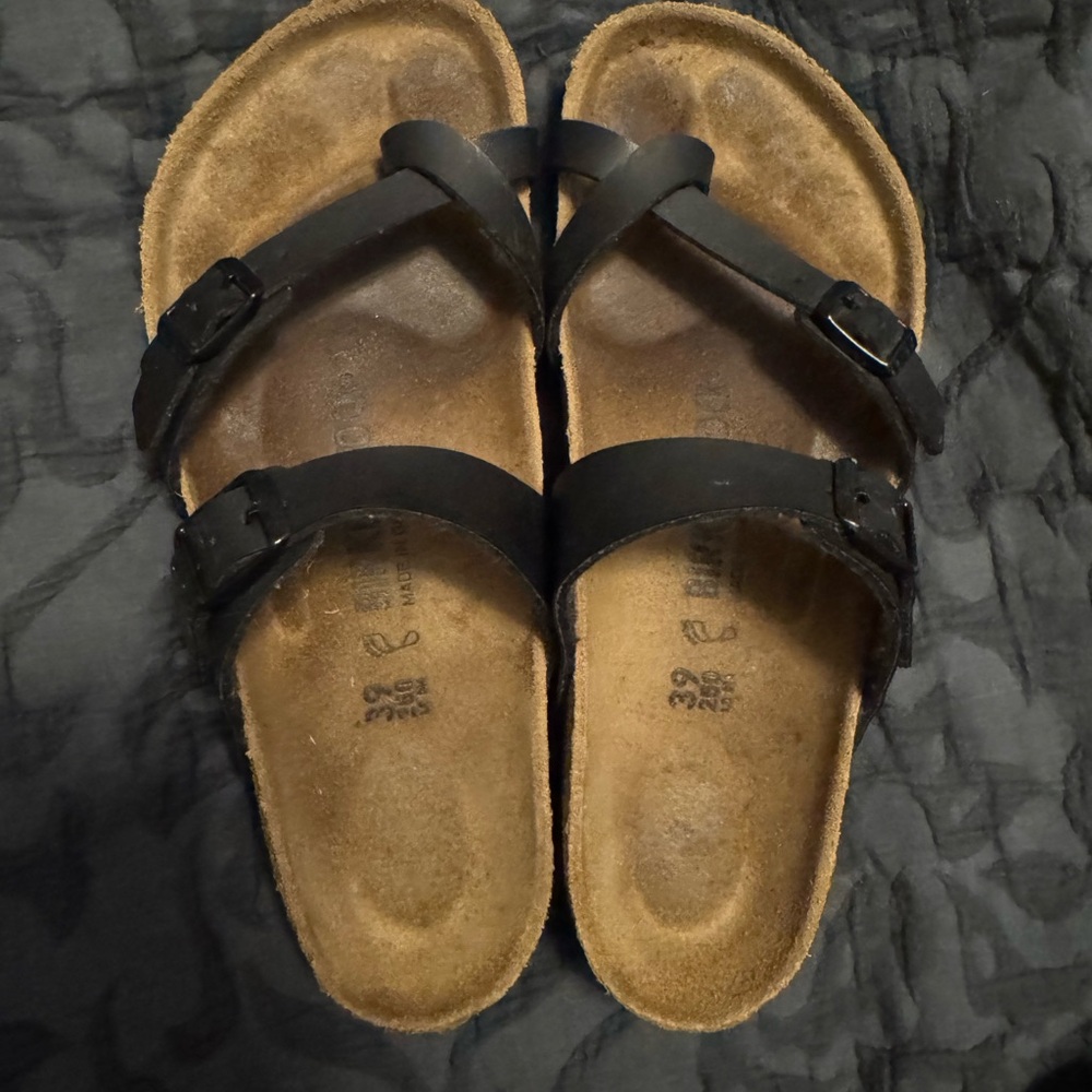 Birkenstock Mayari ... Great condition ! Size 39(women’s 8)
